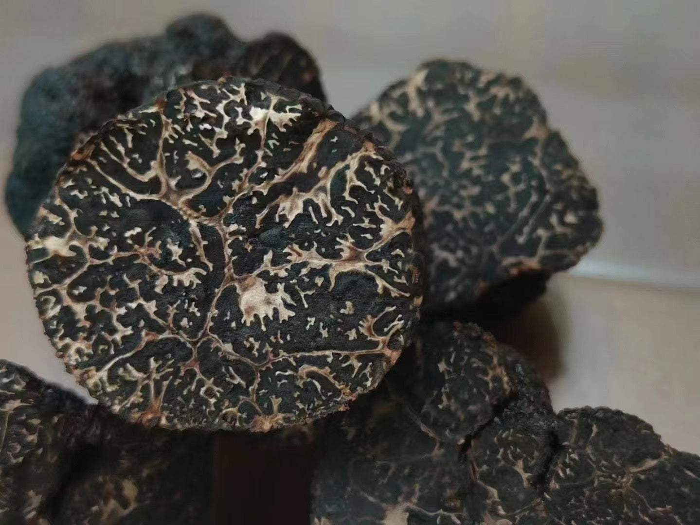 Fresh Winter Black Truffles